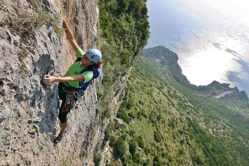 freeride outdoor village climbing a finale ligure